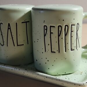 Speckled Mint Salt and Pepper Shaker Set